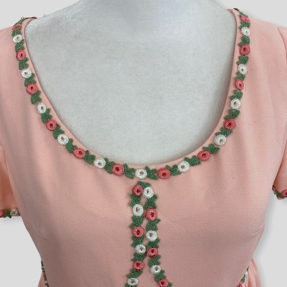 Vintage 60s Pink Flowy Cottagecore Maxi Floral Trim Large Pockets - Picture 2 of 7